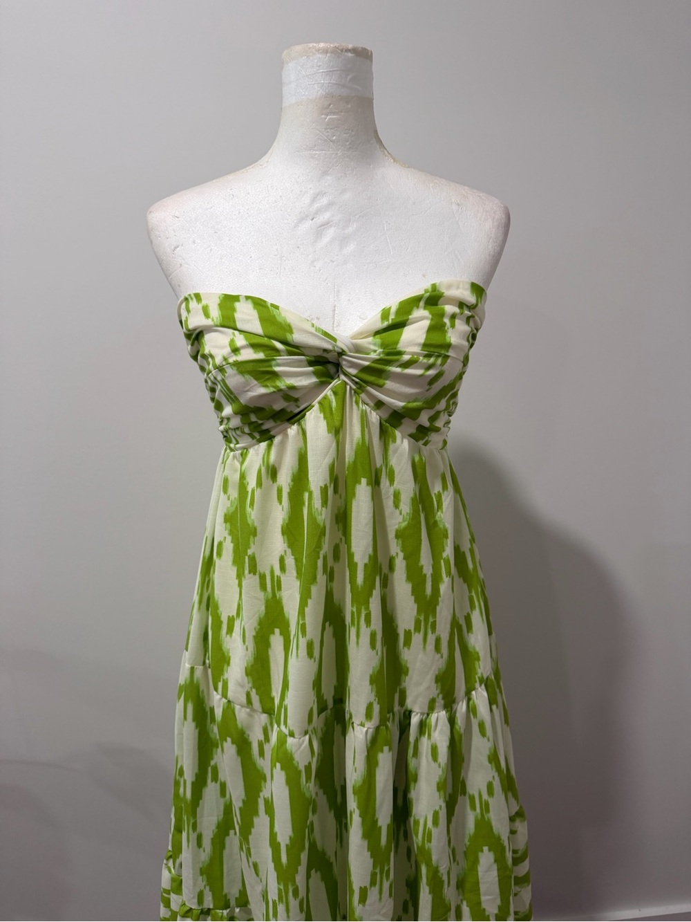 Flying Tomato Lime and White Strapless Ikat Maxi Dress - Picture 4 of 7